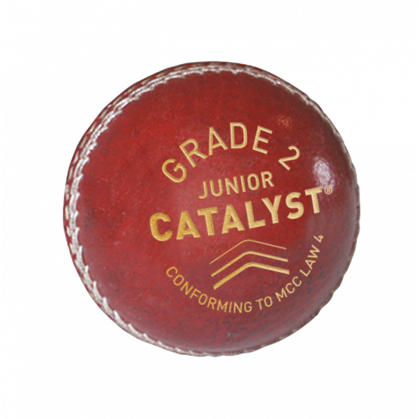 Gunn & Moore Catalyst Grade 2 - Cricket Ball 2026