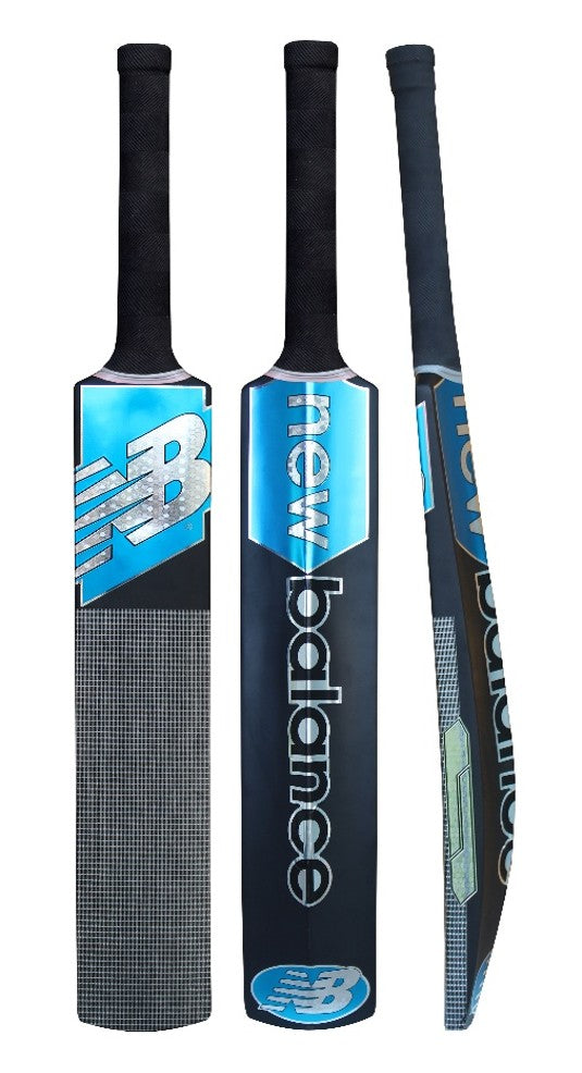 New_Balance_Fibre_Cricket_Bat_Front_View