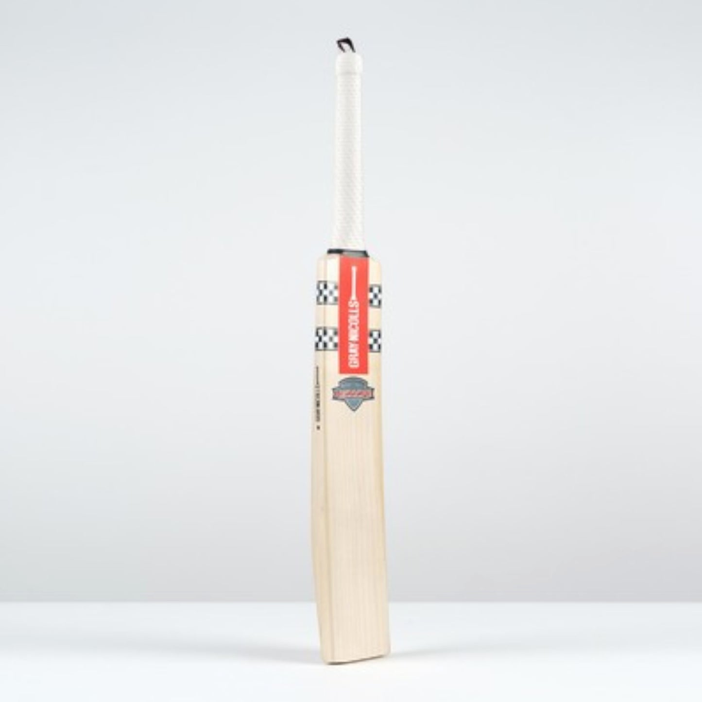 Gray Nicolls Neocore Bats