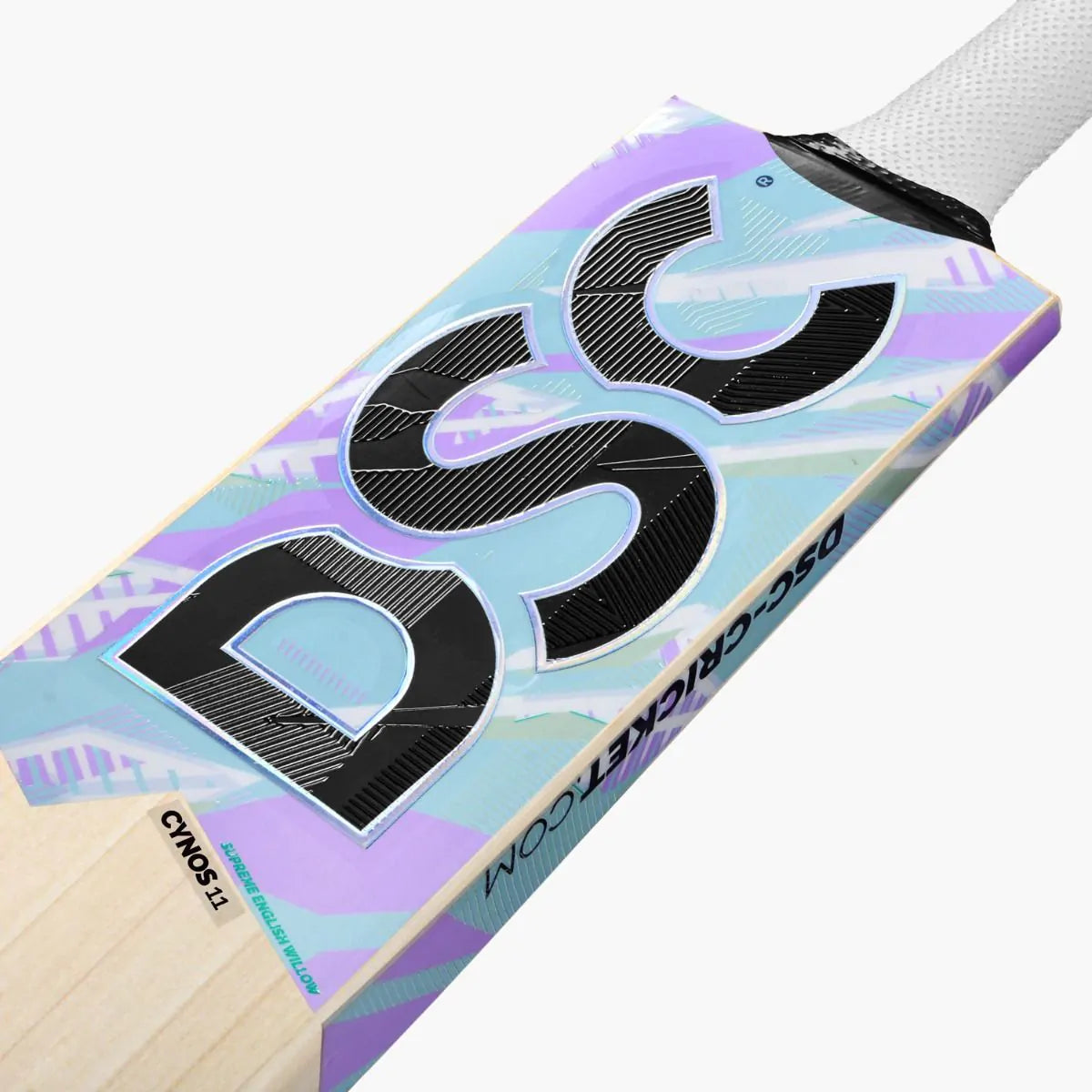 DSC_Cynos_English_Willow_Bat_Sticker_view