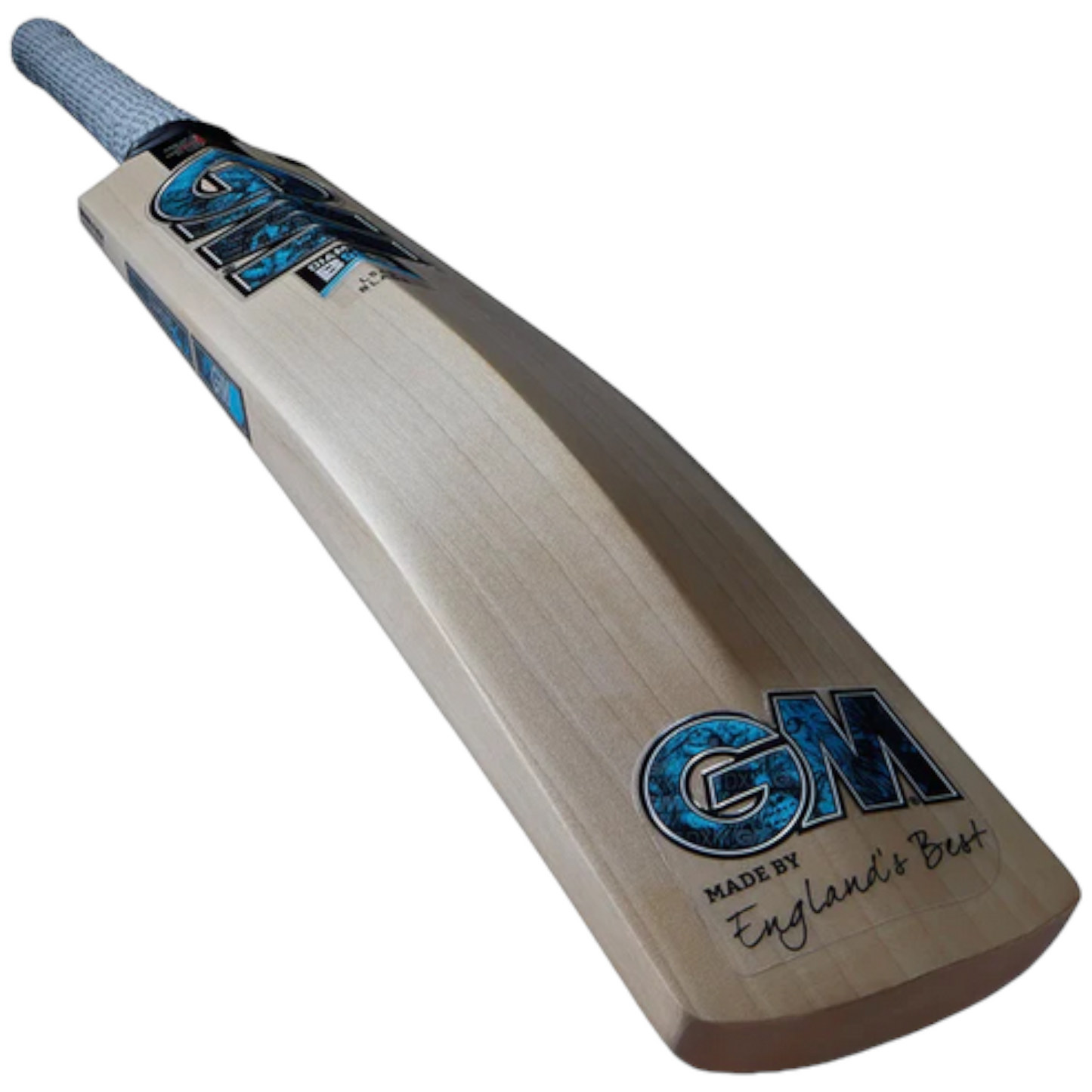 GM Diamond Cricket Bat (2024)