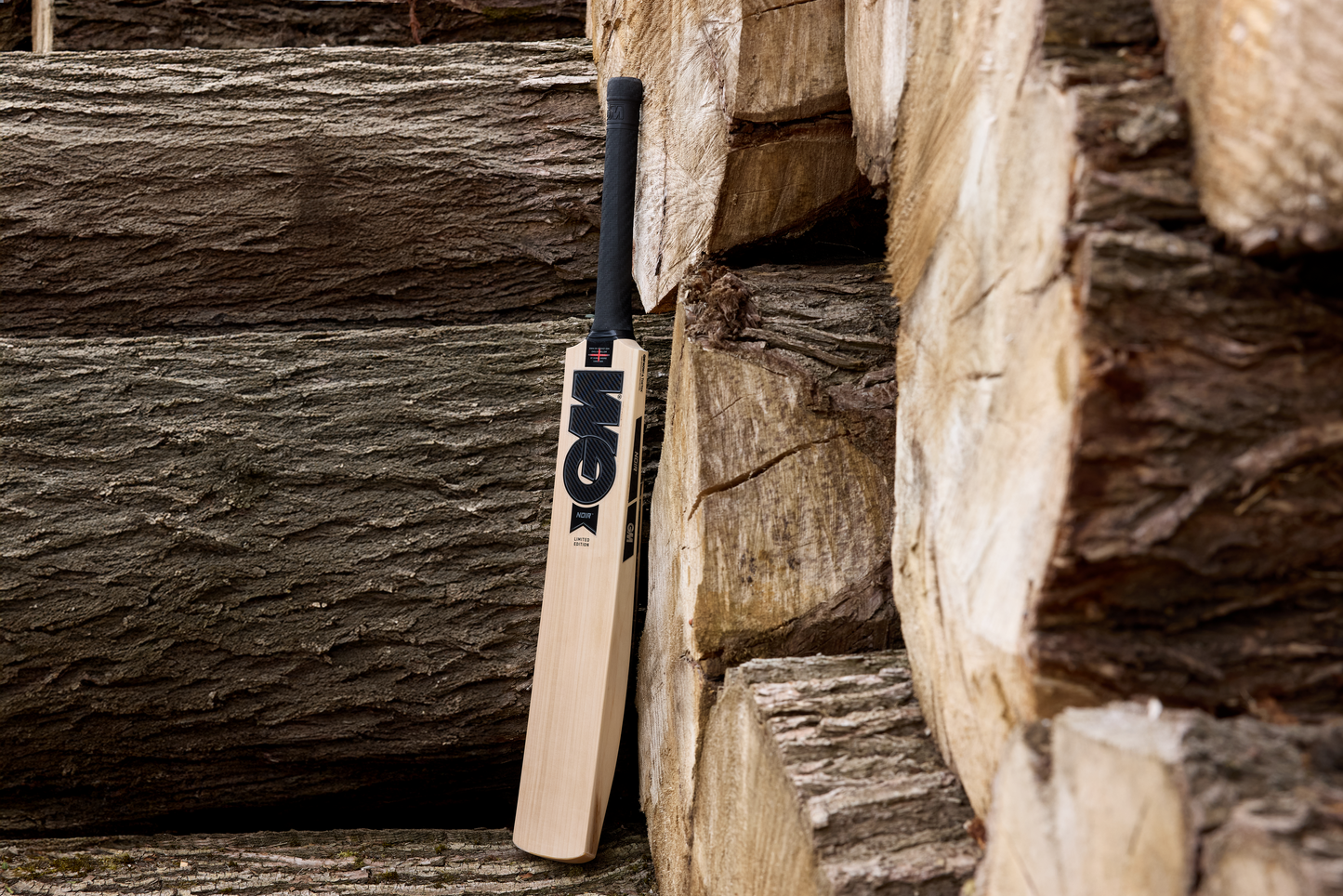 Gunn & Moore Noir Cricket Bat 2026 - Adult only for 2026