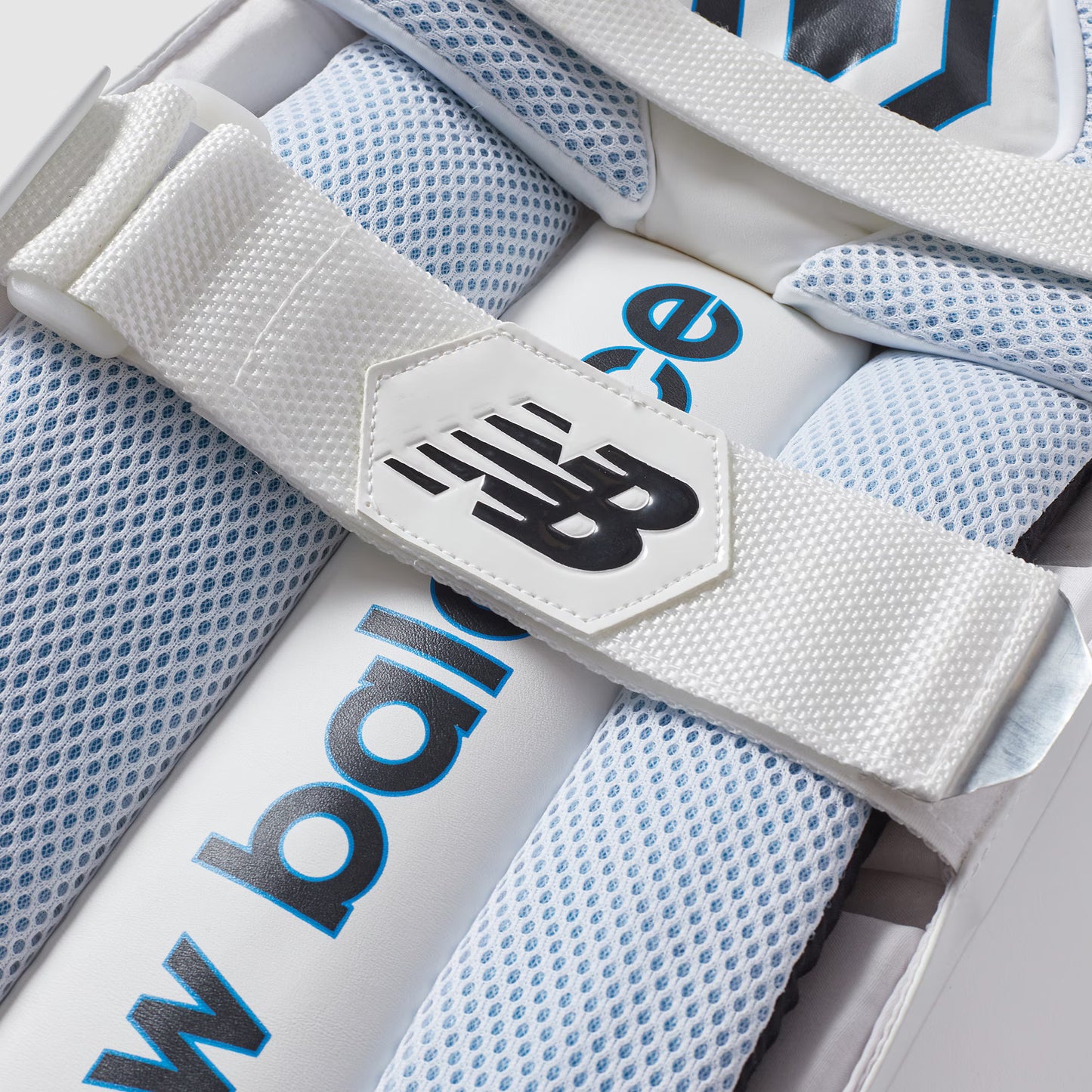 New_Balance_TC_1000_Batting_Pads_Back_View