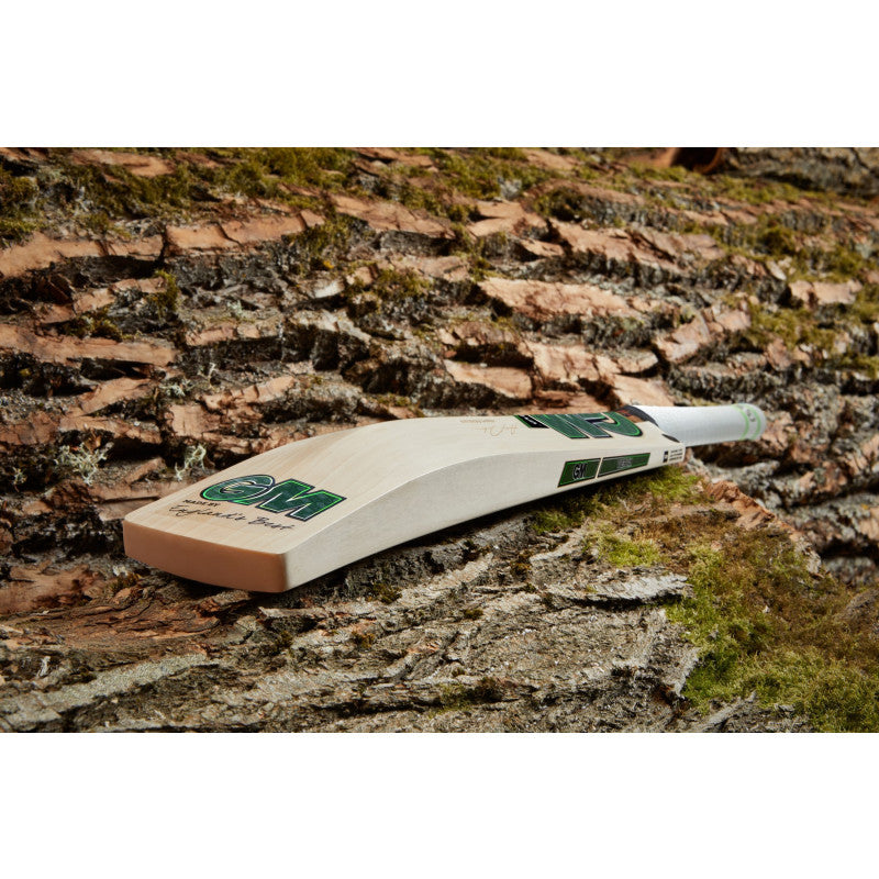 Gunn & Moore Saim Ayub Player's Edition Cricket Bat