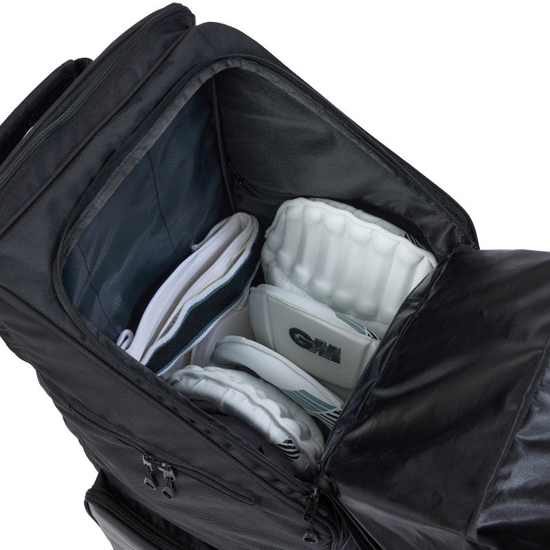 Gunn & Moore Players Edition Duffel - 2026